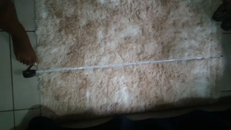 foto de comprador de Tapete Sala Quarto Peludo Felpudo Luxo 1,50x1,00 *promoção*