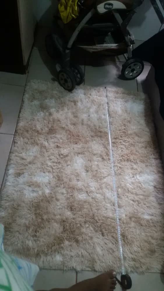 foto de comprador de Tapete Sala Quarto Peludo Felpudo Luxo 1,50x1,00 *promoção*