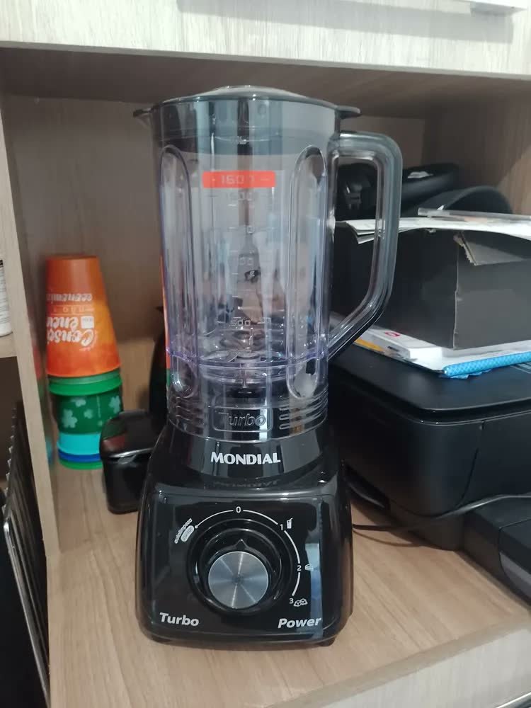foto de comprador de Liquidificador Turbo Power Mondial 550W L-99 WG