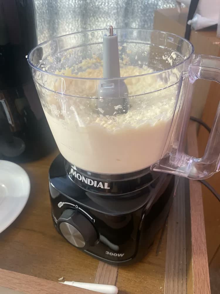 foto de Mini processador turbo MP-16 300w cor preto Mondial