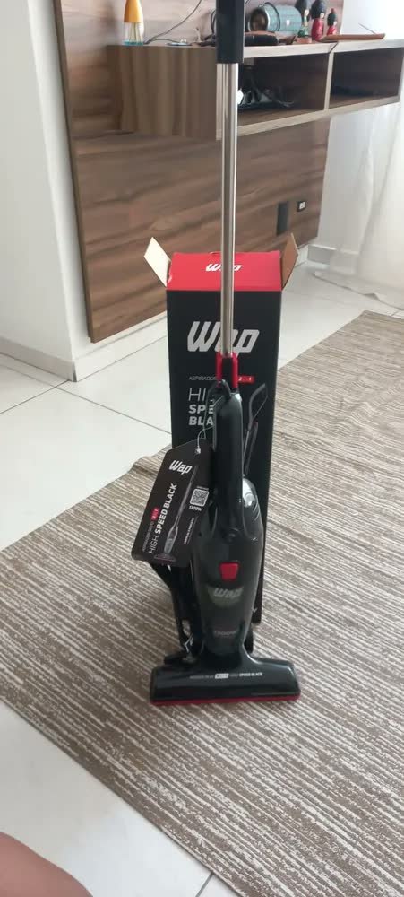 foto de comprador de Aspirador de pó vertical 2 em 1 Wap High Speed Black cor vermelho e preto