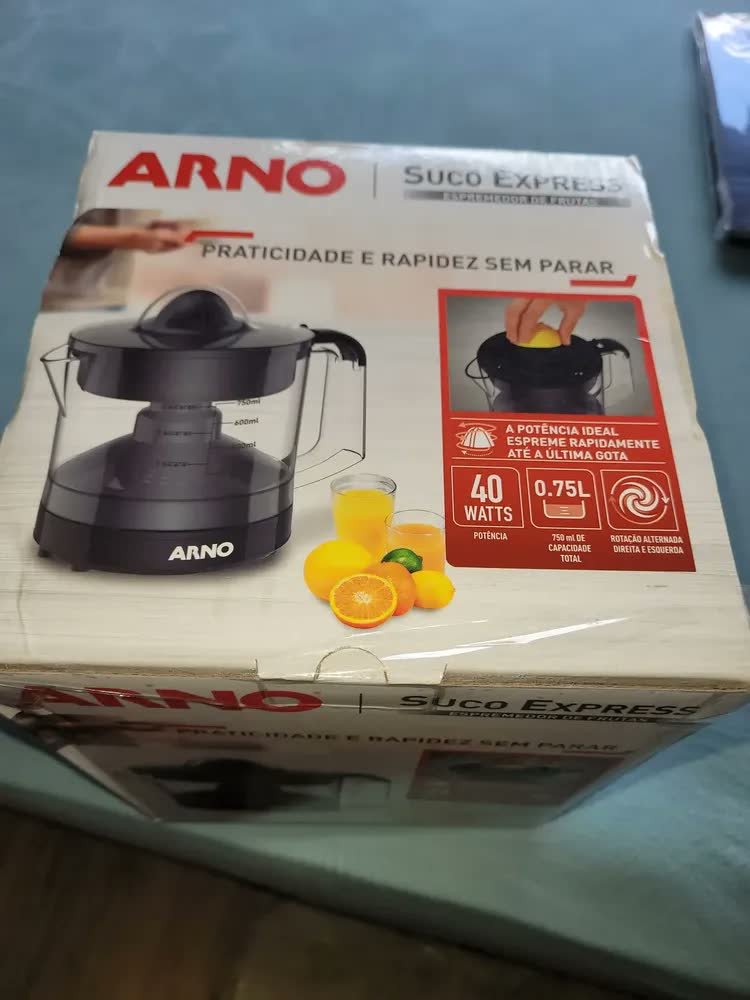 foto de Espremedor De Frutas Suco Express 0,75l Preto CP31 220
