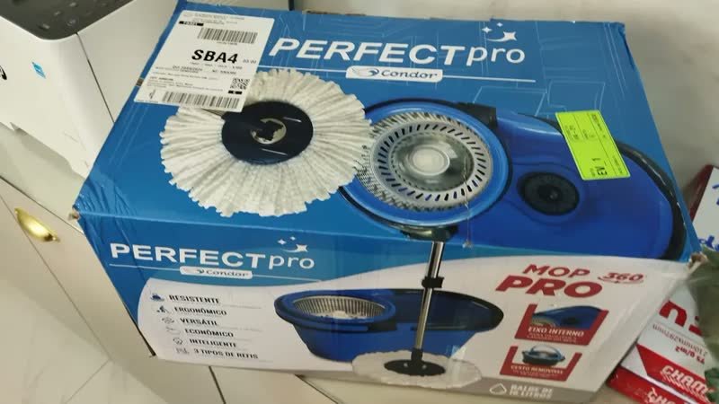 foto de comprador de Esfregão Perfect Pro Mop 360° Balde Inox Cabo Longo Microfibra 16L