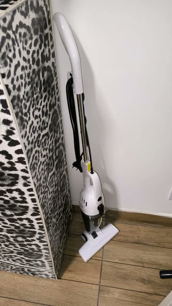foto de Aspirador de Pó Vertical Kärcher VCL 1 com Filtro Hepa 2 em 1 - 1.000W
