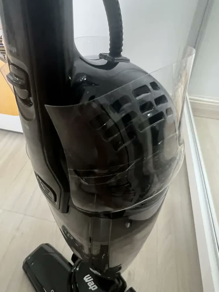 foto de comprador de Aspirador de Pó Vertical WAP Silent Speed Max 3 em 1 Filtro HEPA 1350W