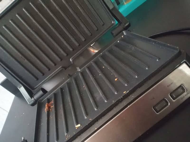 foto de Grill E Sanduicheira PGR21PI Maxx Clean 1000W Cinza Philco