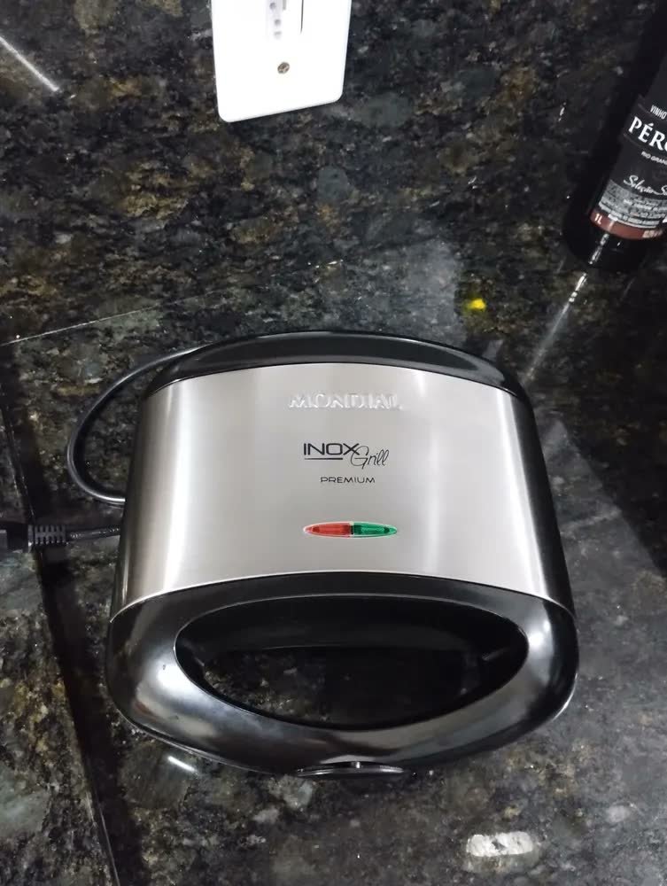 foto de Grill e Sanduicheira Premium, Mondial, 800W - S-07