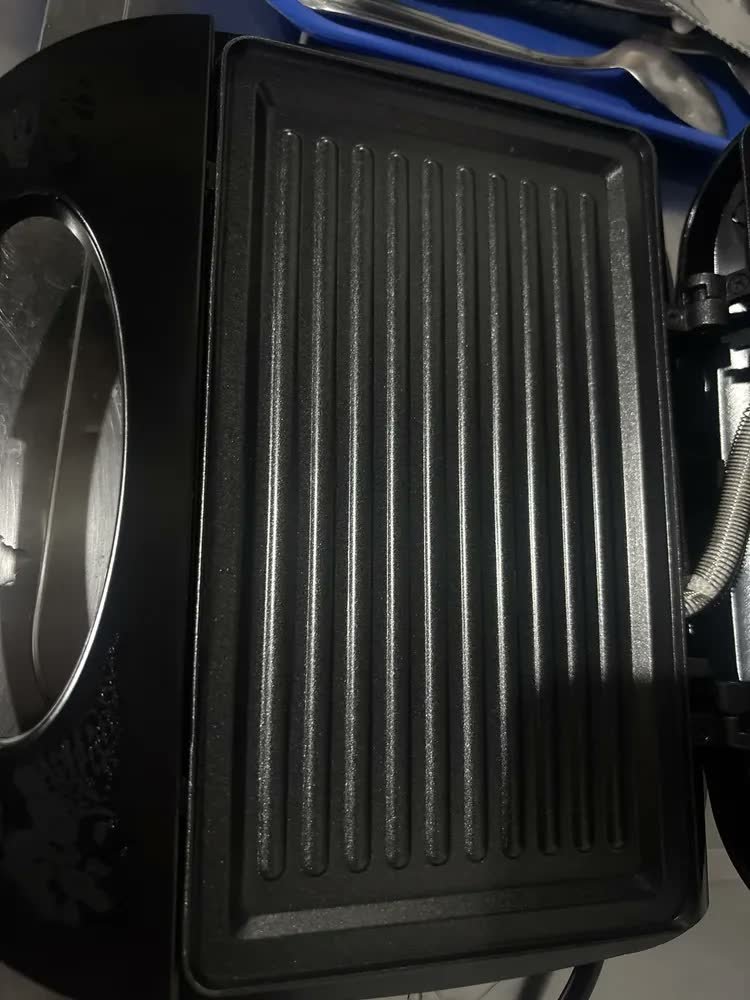 foto de Sanduicheira Elétrica Mallory Classic Grill– 2 em 1