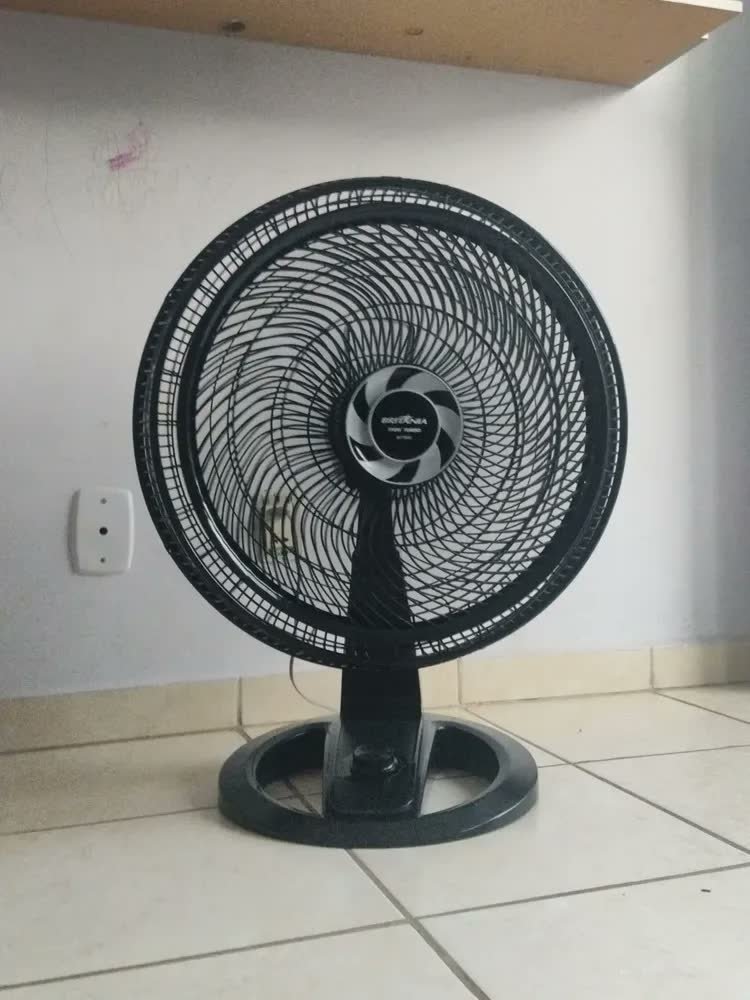 foto de Ventilador Bvt500 2 Em 1 Maxx Force 6 Pás 176w Britânia 60 Cm 60 Preto Plástico 6