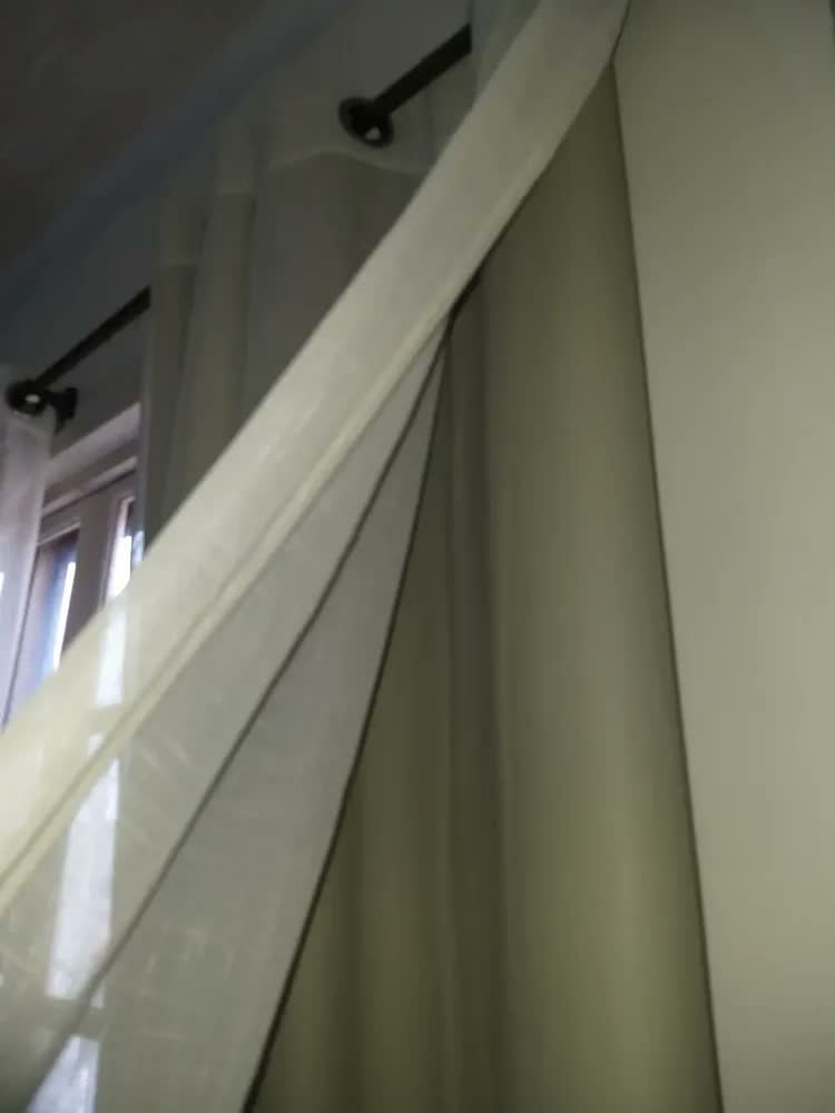 foto de comprador de Cortina Blackout 100% 2,80x2,30 Corta Luz Sala Quarto