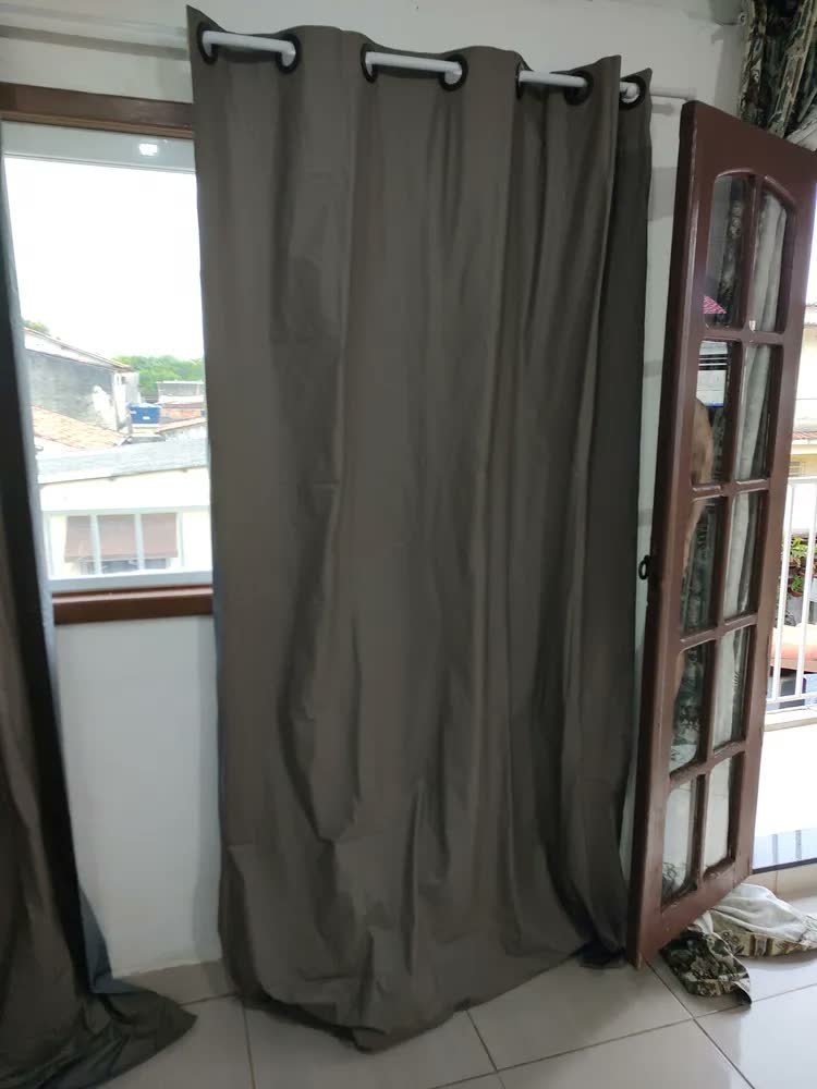 foto de comprador de Cortina Blackout 100% 2,80x2,30 Corta Luz Sala Quarto