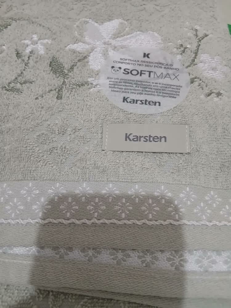 foto de cliente de Toalha De Banho Karsten Yuna 100% Algodão Barra Floral Macia