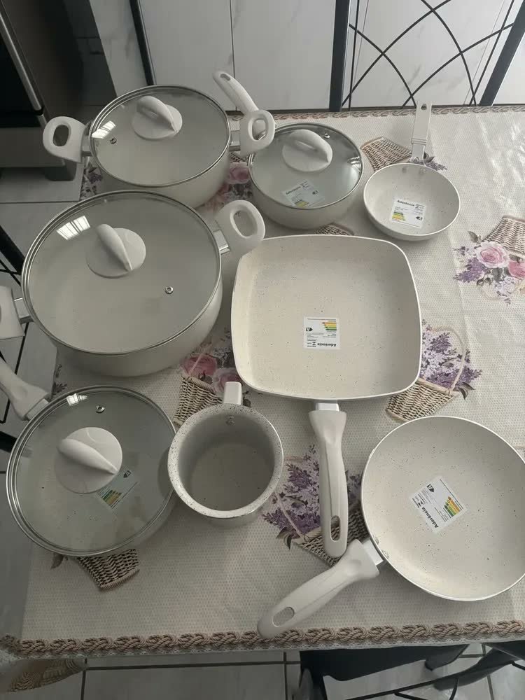 foto de comprador de Jogo de Panelas Casambiente 8 Peças Revestimento Cerâmico Antiaderente