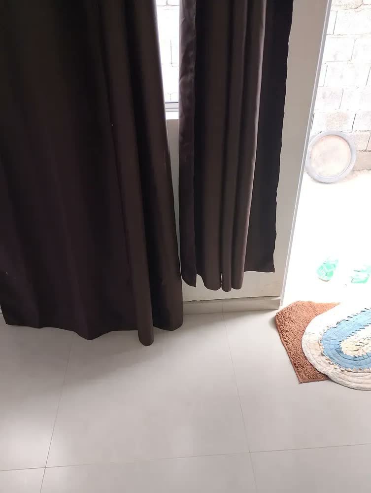 foto de comprador de Cortina Blackout Em Tecido 3,00x2,80 Corta Luz Cor Cinza