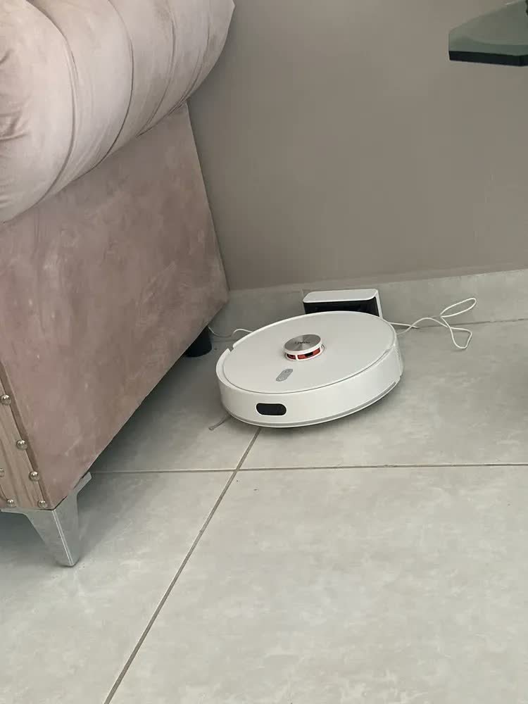 foto de Robô Aspirador de Pó 3 em 1 – Varre Aspira e Passa Pano com Lds Mapeamento Lydsto R1D Compatível com XiaoMi Home