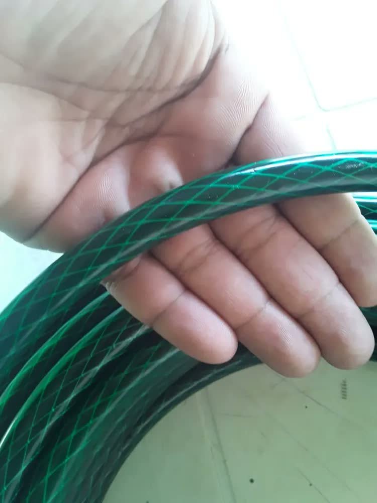 foto de comprador de Mangueira De Jardim 15m Metros Com Esguicho Trançada Reforçada Flexível 7/16 Anti Dobra Irrigação Quintal Poço Lavagem Durável Marqs Home