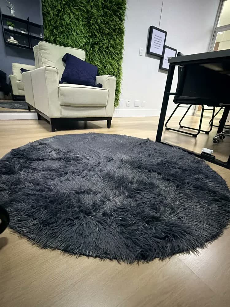 foto de comprador de Tapete Redondo 140 Cm Peludo Felpudo Macio Para Sala Quarto