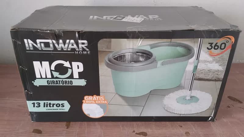 foto de comprador de Mop Giratório 8l Rodinhas Esfregão 130cm Cesto Inox C/ Refil