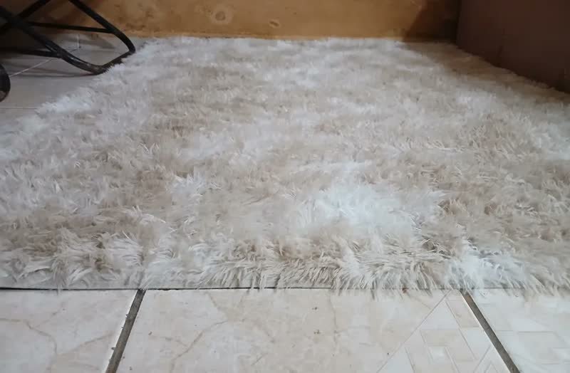 foto de cliente de Tapete 2,00x1,50 Peludo Felpudo Sala E Quarto Cores Cor Bege-mesclado Desenho Do Tecido Pelo Alto