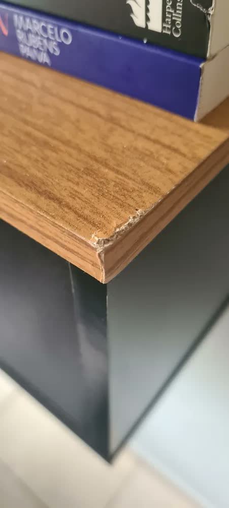 foto de comprador de Rack Suspenso Home Para Tv Bancada Flutuante 2 Portas Sala Quarto Preto Freijó