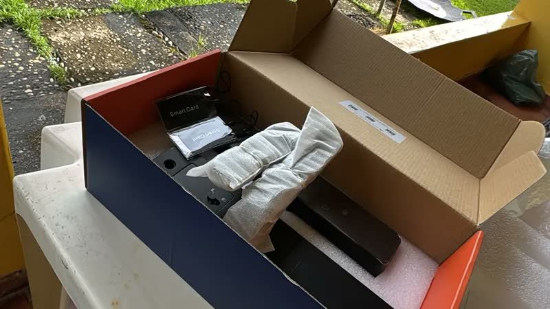 foto de comprador de Fechadura Eletronica Digital Biométrica Senha 202410 Cor Preto