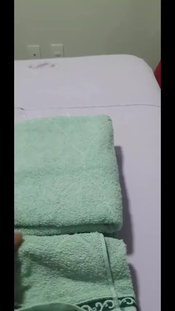 foto de comprador de Jogo Toalhas Banho E Rosto Grossas Macias 100% Algodão 4pçs