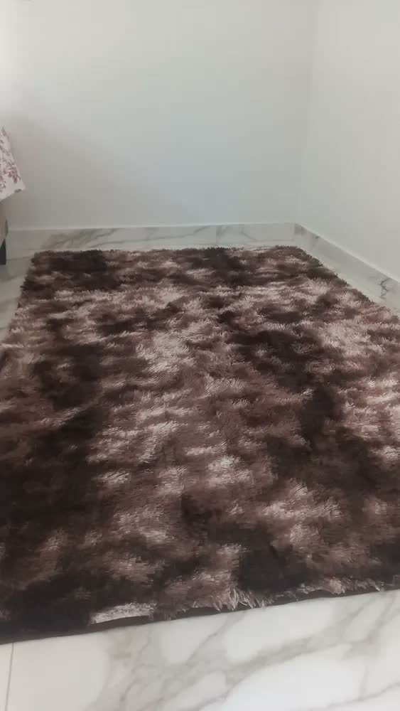 foto de comprador de Tapete 2,00x1,50 Felpudo Peludo Macio Sala Quarto