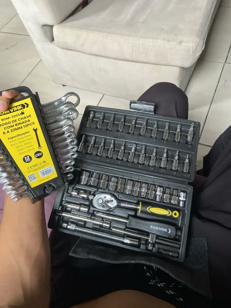 foto de comprador de Jogo Chaves Combinadas Kit Ferramentas Soquete Catraca Chave De Boca Combinada 58 Peças Crv Cietec