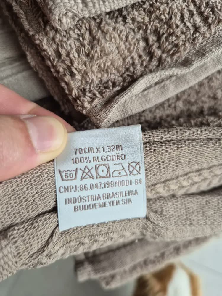 foto de comprador de Jogo De Toalhas Buddemeyer Brisa Banho 4 Cor Azul/azul