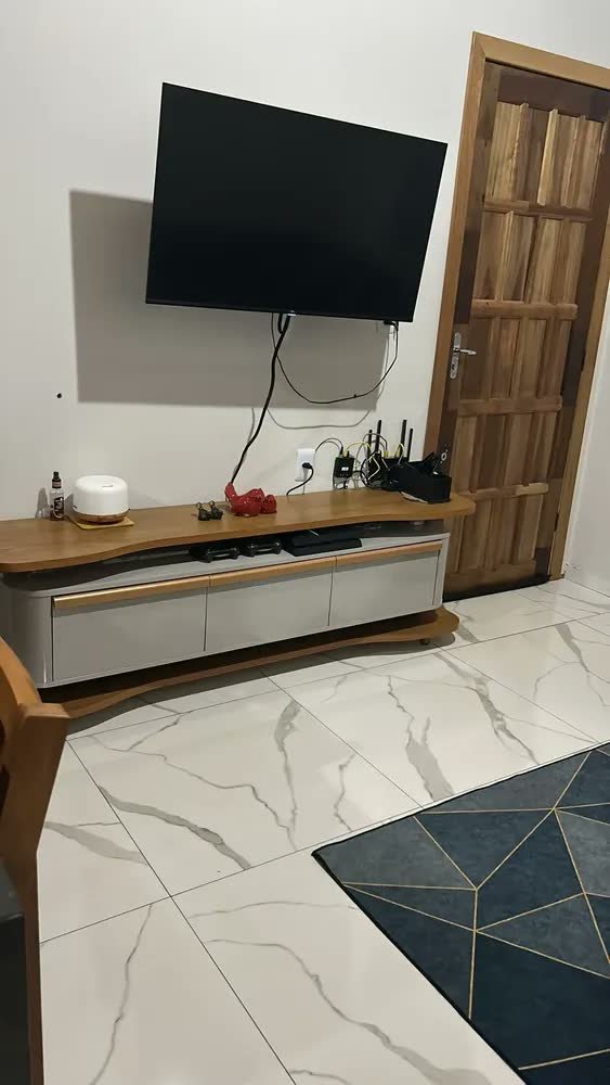 foto de comprador de Rack Para Tv De 75 Polegadas Guarapari Naturalle/off White