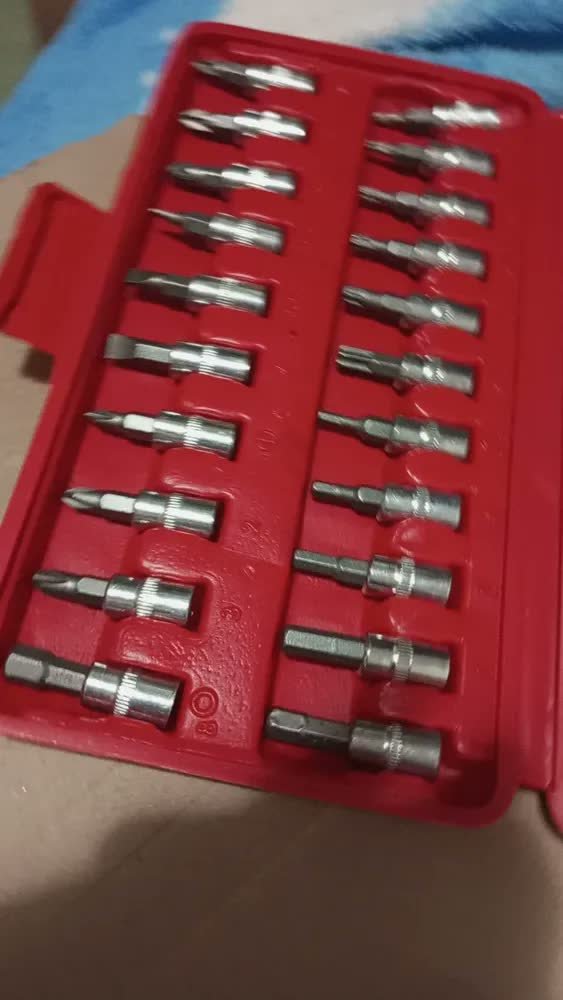 foto de comprador de Parafusadeira Furadeira 21v 1300mah Com 2 Baterias Recarregável Sem Fio Maleta Completa Several Importados