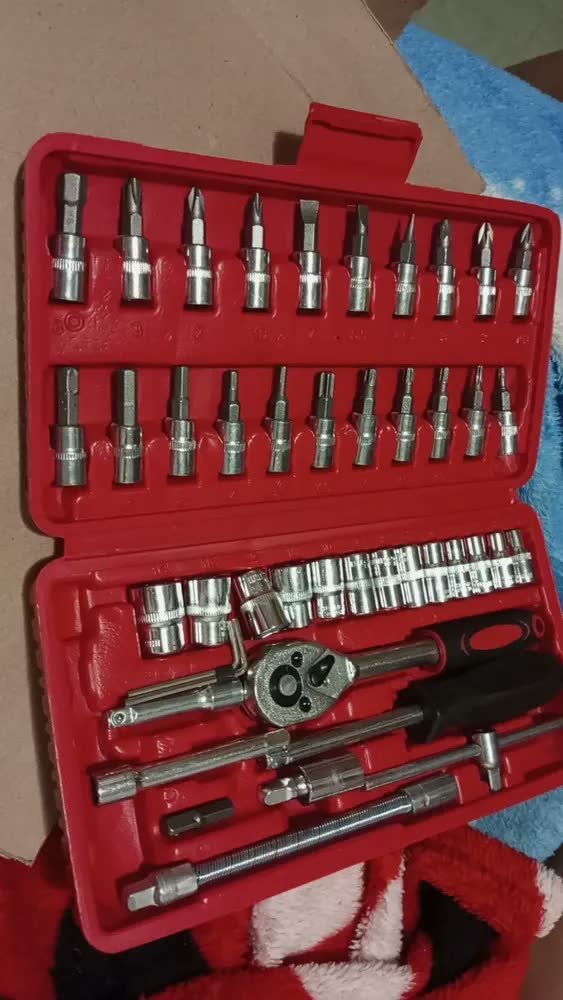 foto de comprador de Parafusadeira Furadeira 21v 1300mah Com 2 Baterias Recarregável Sem Fio Maleta Completa Several Importados