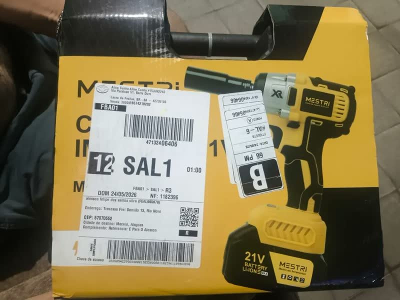 foto de comprador de Chave De Impacto a Bateria Profissional Recarregável 4ah Brushless Parafusadeira Furadeira Alta Potência Sem Escova 2 Baterias MESTRI