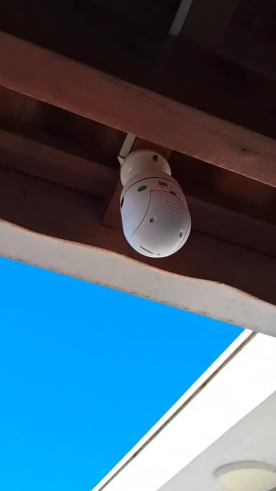foto de comprador de Câmera de Segurança Lâmpada Wi-Fi IP 360 Graus Full HD 1080p E27 Monitoramento Residencial Interno Pelo Celular Aplicativo Sensor Movimento Visão Noturna Áudio Bidirecional Câmera Robô Vigilância