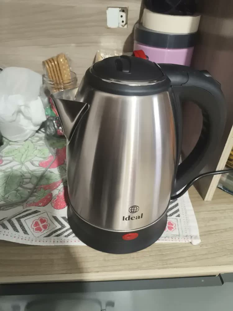 foto de Chaleira Elétrica Inox 1,8 Litros com Desligamento Automático e Base Giratória